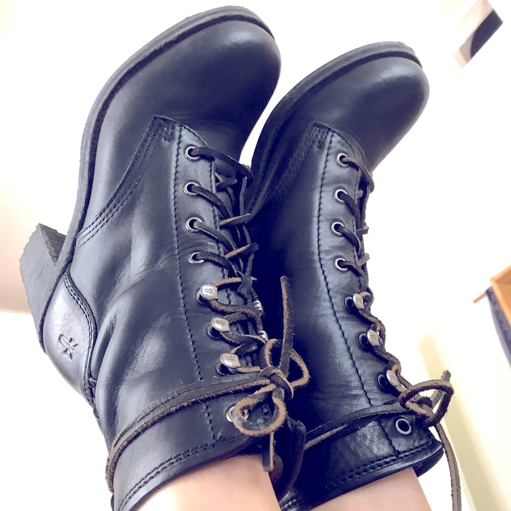 Frye Karen heeled logger boot.